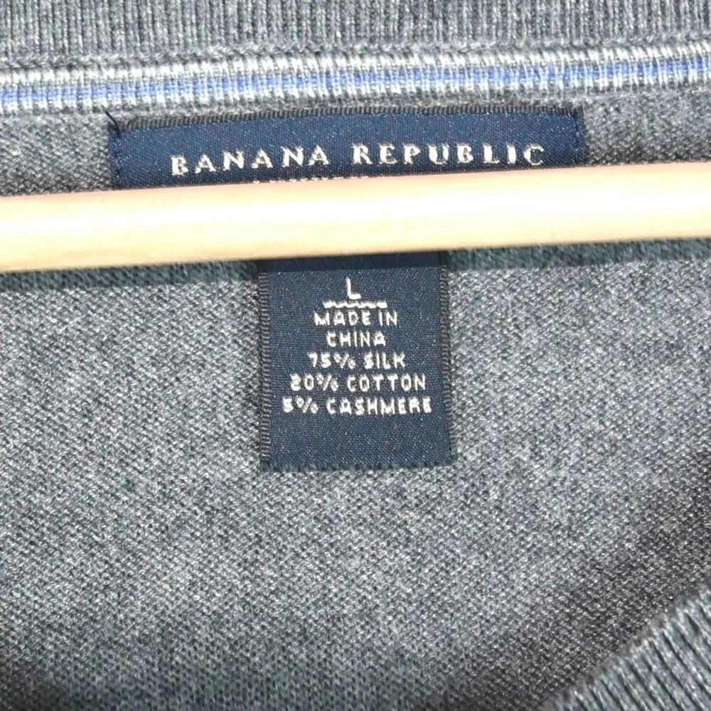 Banana Republic Men’s Grey Silk Cashmere Blend Sweater Size L V-Neck Pullover